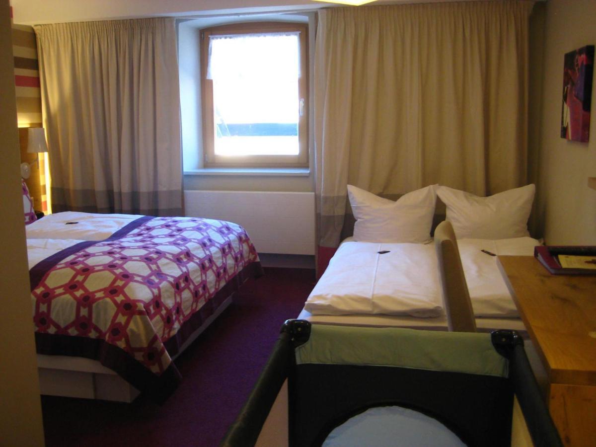 Goldener Adler Oberried - Hotel & Appartements Kültér fotó